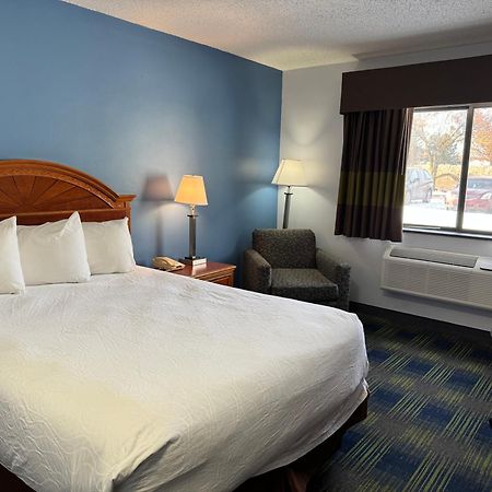 South Ridge Inn North Ridgeville Exteriér fotografie